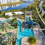 6Br - Family Home - W Private Pool & Hot Tub