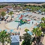 8Br Resort Home W Pool Hot Tub And Theatre Loft