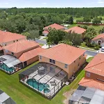 Large Spacious Home W Private Pool & Hot Tub