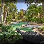 Have Fun In This 2Bd Condo In A Resort Setting With Close Access To Orlando Parks