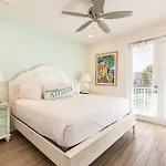 Sunset On Shaker Cottage With Private Pool Near Disney With Margaritaville Resort Access - 7960Sh