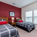 Corner Villa In West Lucaya - Your Ideal Getaway