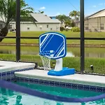 7Br Family - Near Disney - Pool - Hot Tub - Game Room