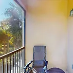 Oakwater Resort 7504