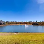 Oakwater Resort