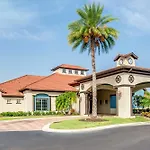 6Br Luxury Home - Private Pool Hot Tub And Bbq