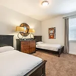 Alluring Home By Rentyl With Private Pool Near Disney - 310P