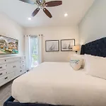 Sunny Yellow Cottage Near Disney With Margaritaville Resort Access - 3029Sp