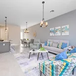 Dluxx New Vacation Home With Splash Pool 240
