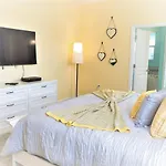 1573 Mc - Grand Champions Retreat A 9-Bedroom Villa For Memorable Getaways