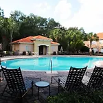 Family Friendly Four Bedrooms 5145