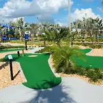 Luxurious 4Bd Home W/ Pool 4983