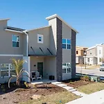 Gorgeous 5 Bd W/ Pool Close To Disney @ Champions Gate 948
