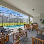 10 Bedrooms- 8 Bathrooms- Windsor Cay 16392 Sk