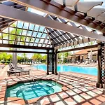 Spacious Family Townhouse Sleeps 8