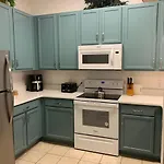 3 Bedroom Condo In Fabulous Resort Near Disney World
