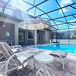 Beautiful 7Bd Family Home With Themed Game Room-9117