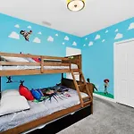 Dazzling 5Br Villa In Storey Lake With Pool & Spa 1528