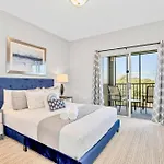 Pet-Friendly 3Br Condo W Pool Hot Tub