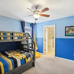 Modern 8Br Home With Private Pool And Hot Tub