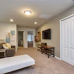 Windsor-5 Bed Townhouse W/Splashpool-3808Ww