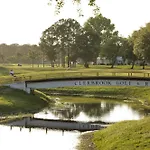 Clerbrook Golf & Rv Resort Caravan Park
