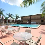 Days Inn By Wyndham Kissimmee West