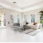 Dream Townhome With Balcony Summerville Su7576