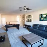 Golden Palms Vacation Resort 24444