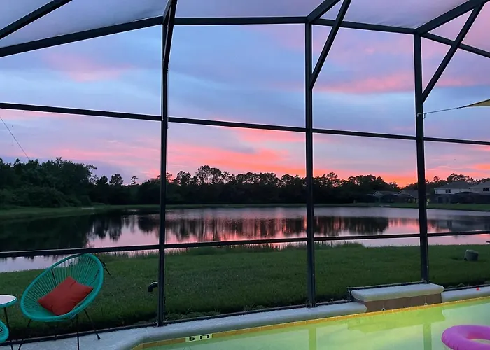 Aquamarine Hideaway