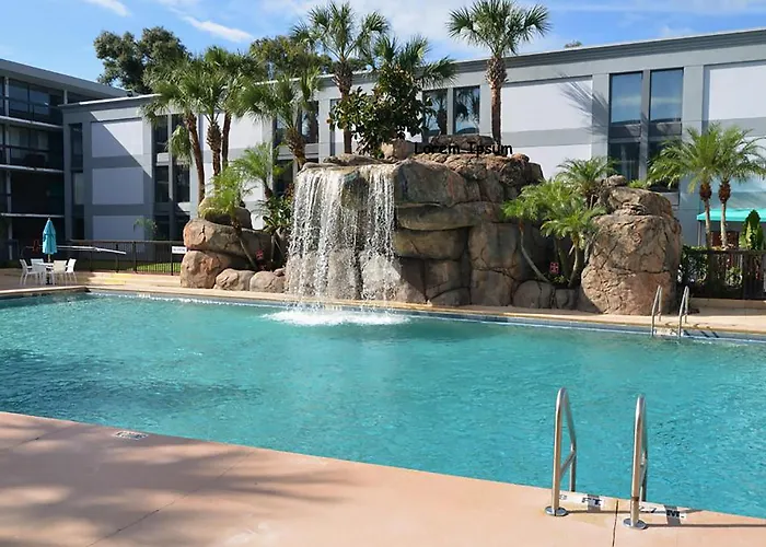 Opal Hotel & Suites (Adults Only)