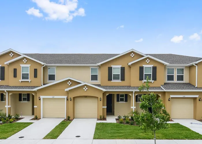 Family Friendly Four Bedrooms 5145