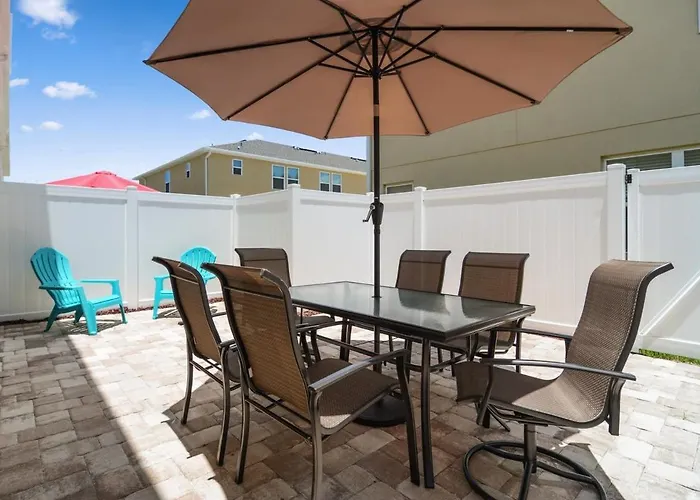 Four Bedroom With Gameroom 5150A