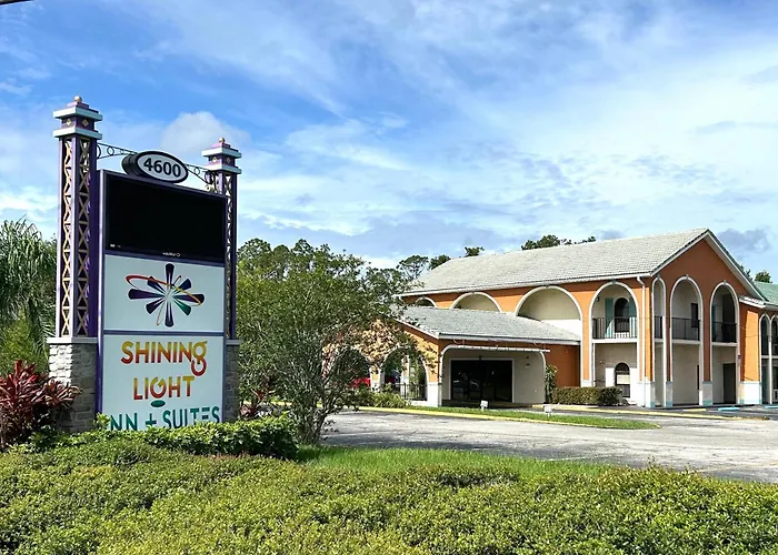 Shining Light Inn & Suites