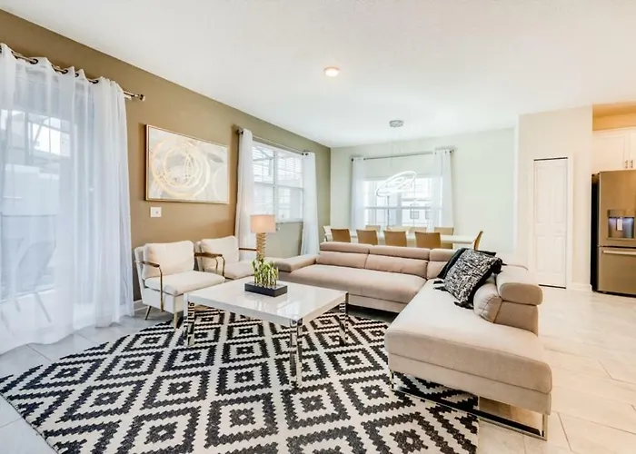 Elegant Home With Themed Bedrooms Near Disney