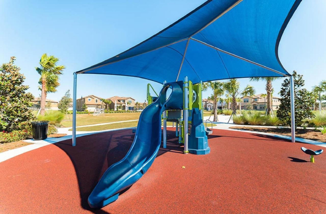 Large Pool Next Disney-world Orlando Holiday home *