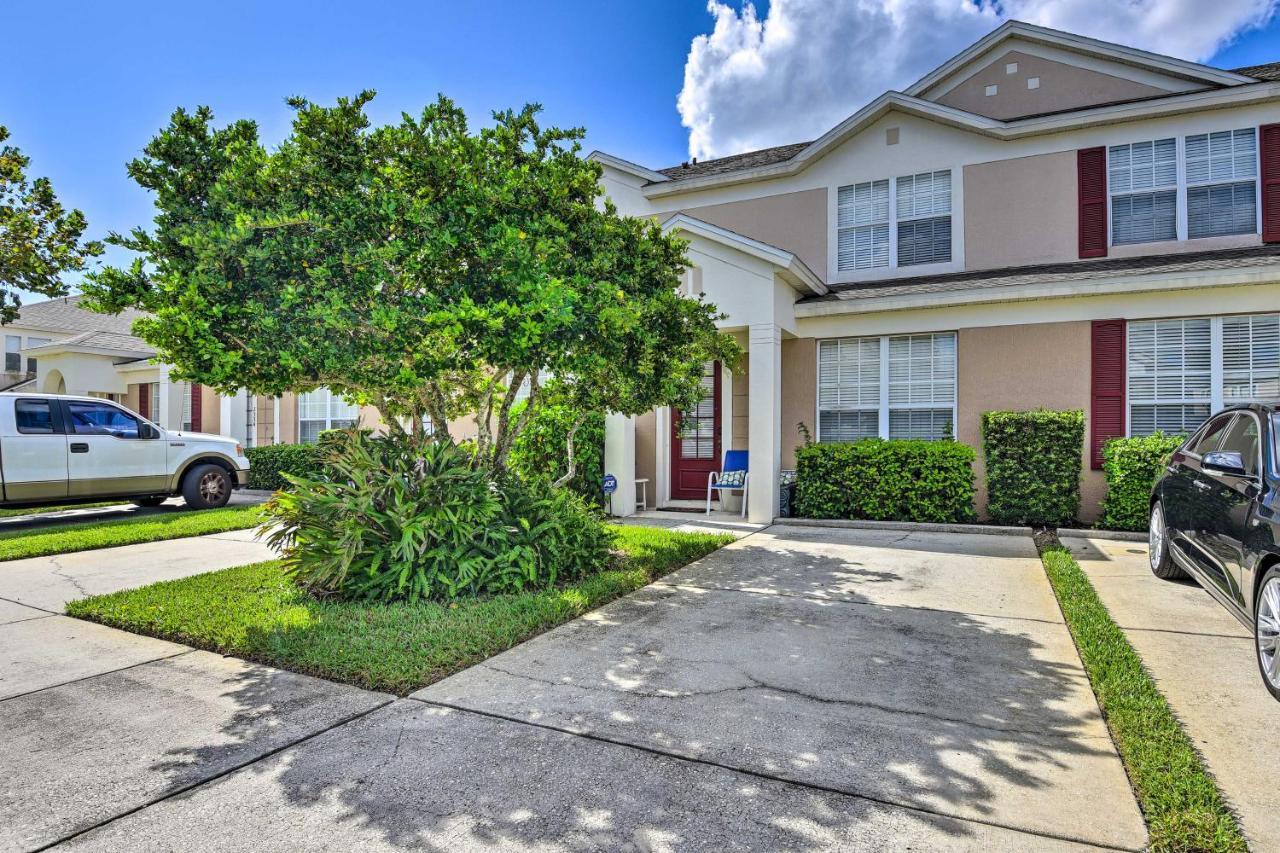 With Private Pool Less Than 3 Mi To Disney! Kissimmee