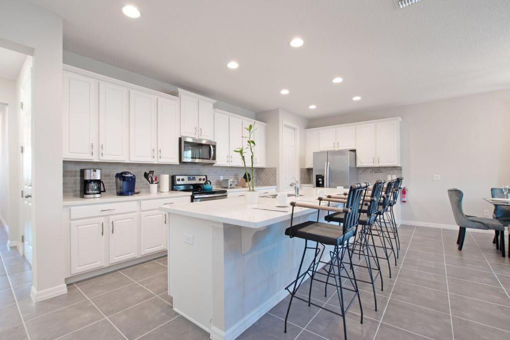 Bsv1841 Luxury 8 Bedroom 6 Bathroom In Solara Holiday home Kissimmee