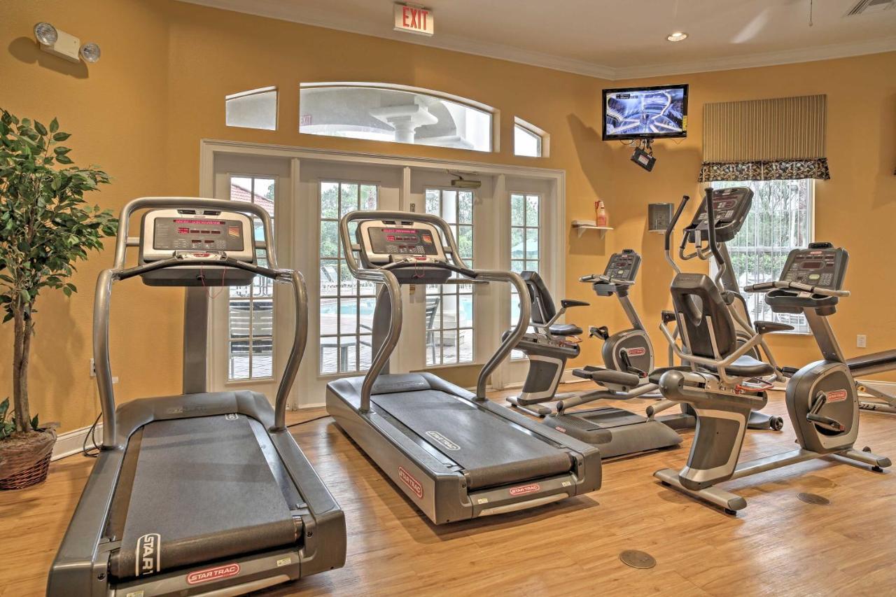 Townhome With Amenities 5 Mi To World