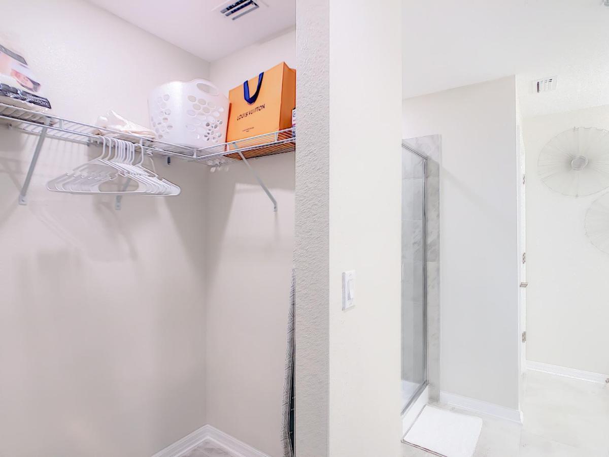 Splendid Thematic 2br With Waterpark Kissimmee