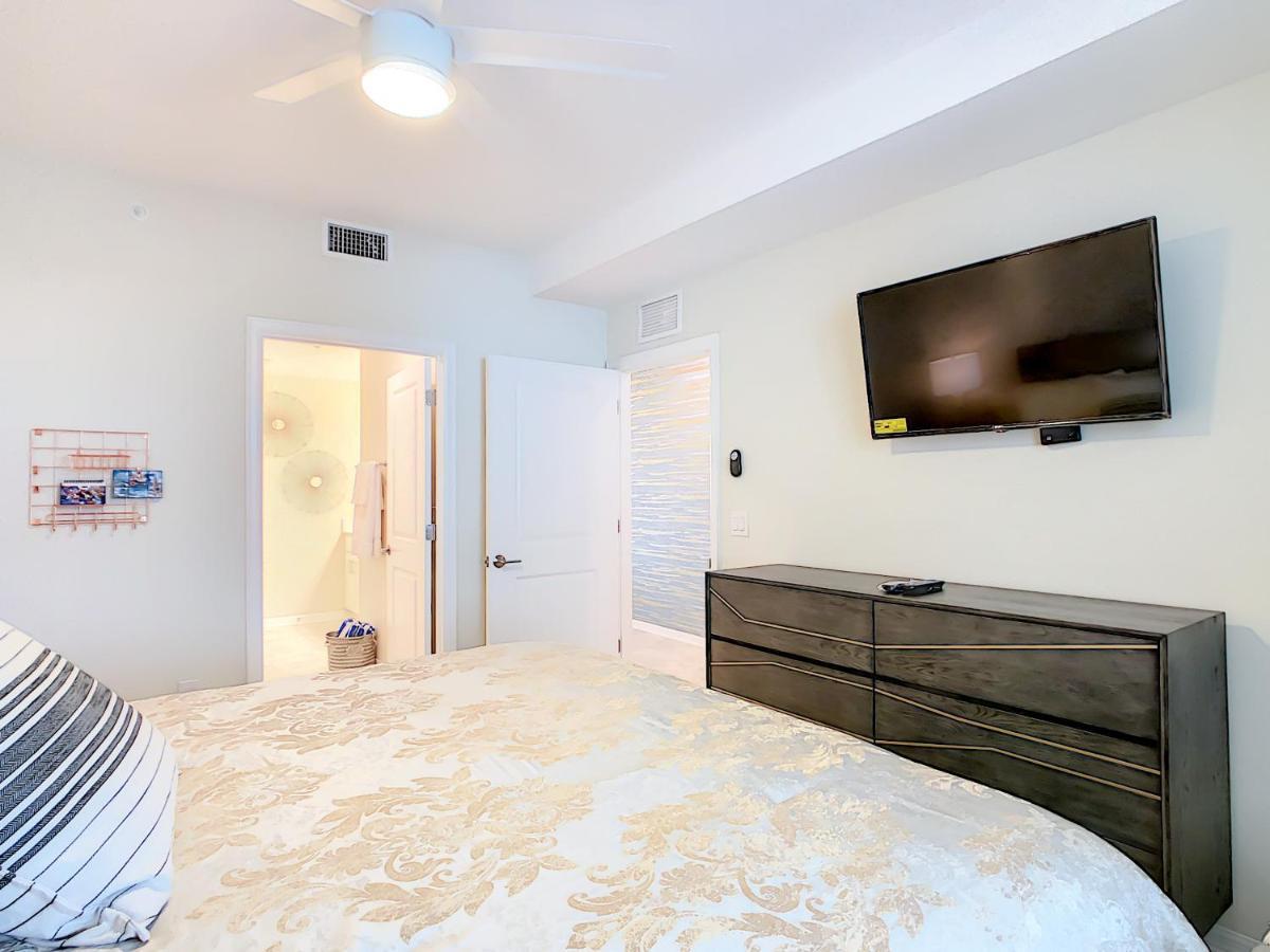 Splendid Thematic 2br With Waterpark