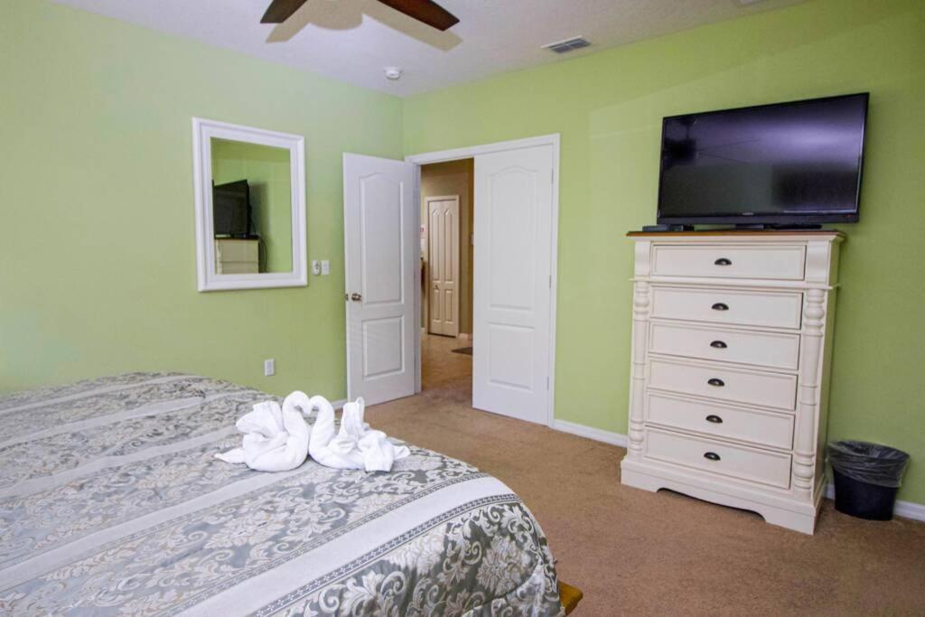 Villa Tuscany At Westside Luxury 5 Bed, 4 Bath Near