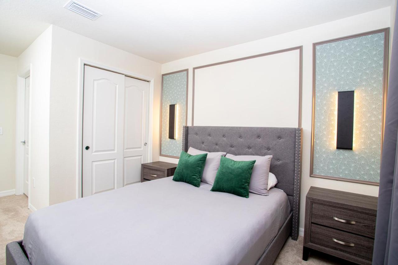 Holiday home Windsor At Westside *