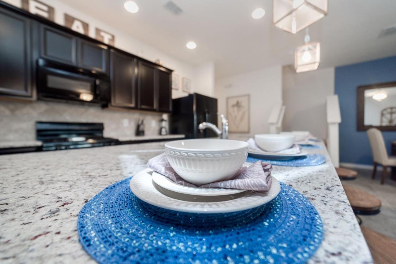 Solterra By Global Homes Holiday home
