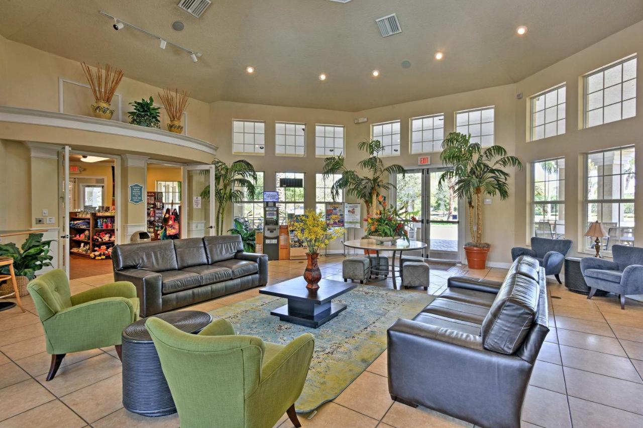 Escape With Arcade, Pool And Themed Rooms!