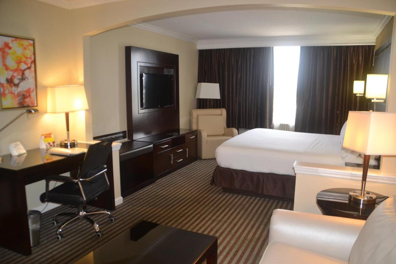 Hotel Orlando East-ucf Area By Ihg 3*