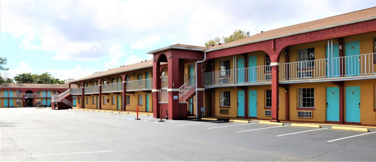 Howard Johnson By Wyndham Lake Front Park 2* Kissimmee