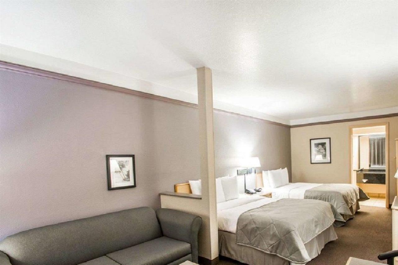 Hotel Maingate Garden 3*