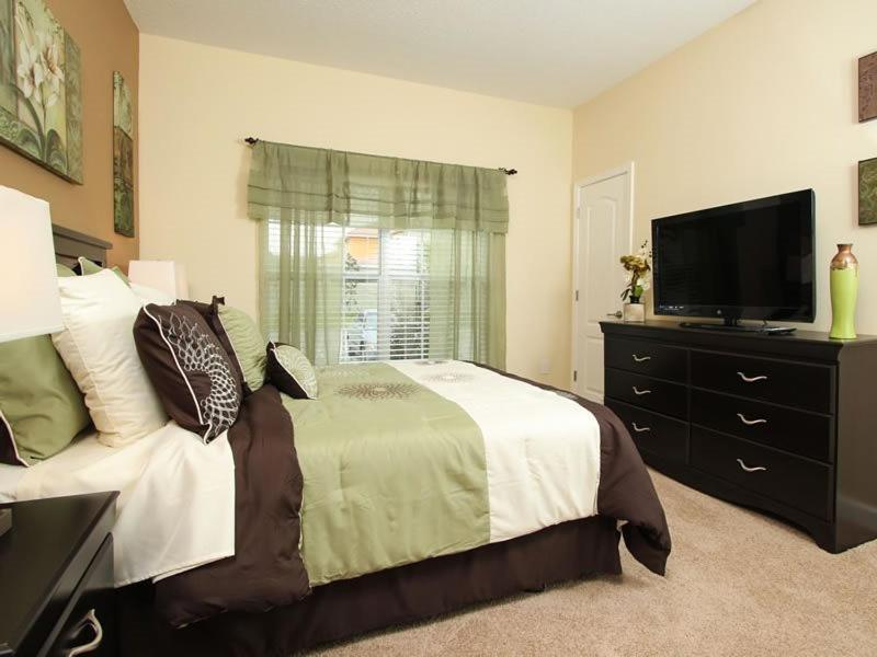 Stunning 4 Bedroom 3 Bathroom Town Sleeps 8 * Orlando