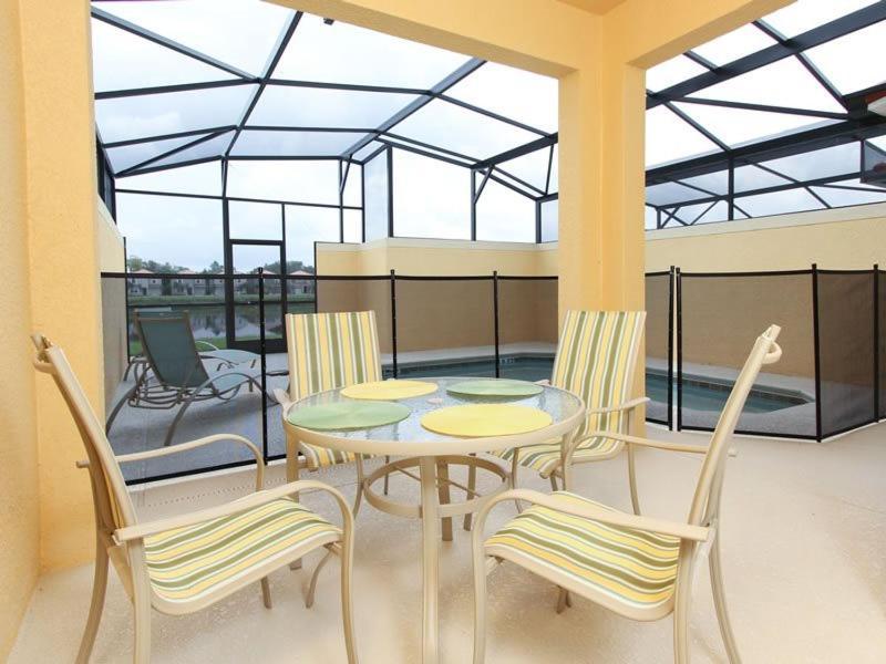 Holiday home Stunning 4 Bedroom 3 Bathroom Town Sleeps 8 Orlando